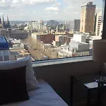 Three Bedroom @ Paramount