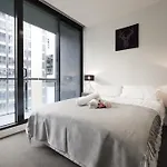 Mono Apartments On Zen