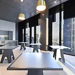 Domo Apartments - Empire