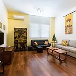 Archie\'S Cbd Laneway Apartments
