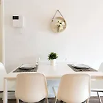 Frangipanistays At 589E