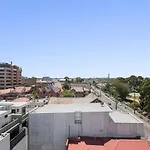 Collingwood Cribs