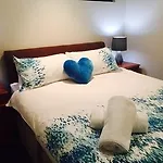 Australian Home Away At Market Square Melbourne
