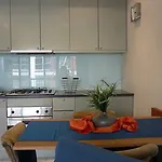 Australian Home Away At Market Square Melbourne