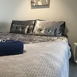 Upper House Suites