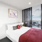 Ascent Apartment With Ocean Views By Ready Set Host