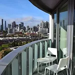 1St Choice Accommodation - Docklands
