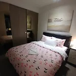Camberwell Burke Road Apartment