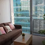2 Bedrooms Cbd Free Tram Apartment