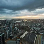 Serviced Apartments Melbourne - Light House