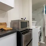 Readyset Apartments On Anthony