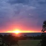 Elwood By The Beach