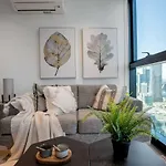 Cozy Apt With City Views Next To Meblourne Central