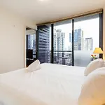 Dali, 1Bdr Southbank Apartment