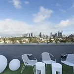 Astra Apartments Carlton