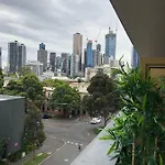 Fantastic Southbank Apartment