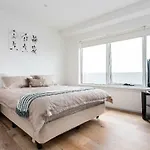 Trinity Apartment In Preston Melbourne