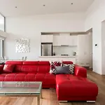 Trinity Apartment In Preston Melbourne