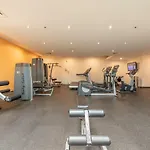 Fitzroy Lifestyle 1 Bed With Pool, Spa, Sauna & Gym