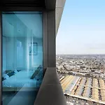 The Vision Apartment - Unbeatable Skyline View
