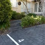 Glen Iris, Quiet Boutique 2 Bedroom Netflix, Wifi, Parking, Free Wine