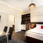 Como Court Budget Accommodation