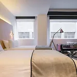 Adelphi Hotel