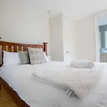 Comfy Holiday House With Pool@Rosanna