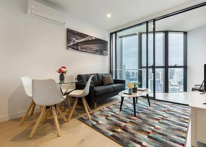 Kula Melbourne Cbd La Trobe