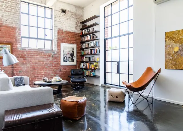 Stylish Warehouse Conversion In Heart Of Fitzroy