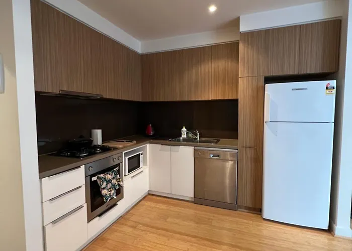 Beachside Sunshine Lifestyle-Great Price-Entire Aprt At Port Melbourne