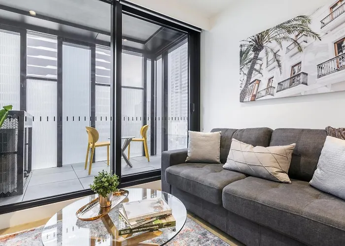Kula South Yarra