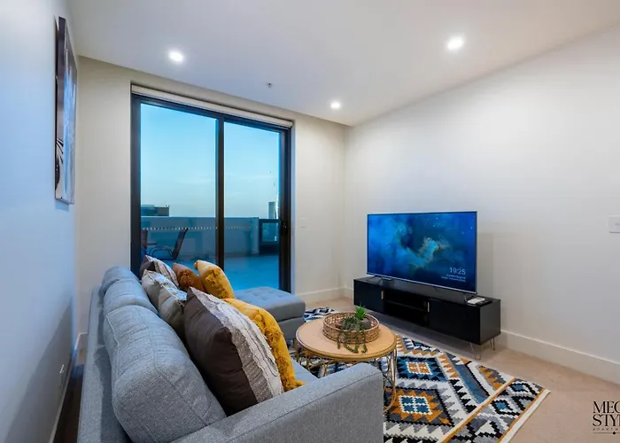 Mega Style Apartments Vision