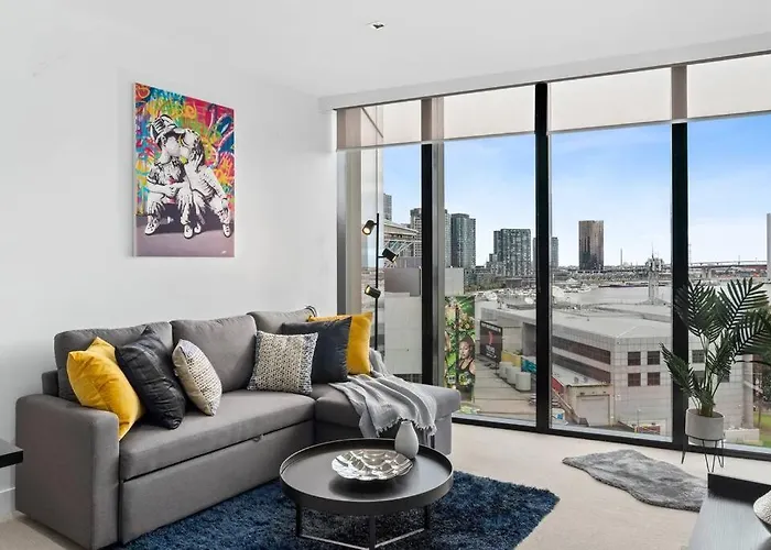 A Stylish 2Br Apt With Harbour Views Free Parking