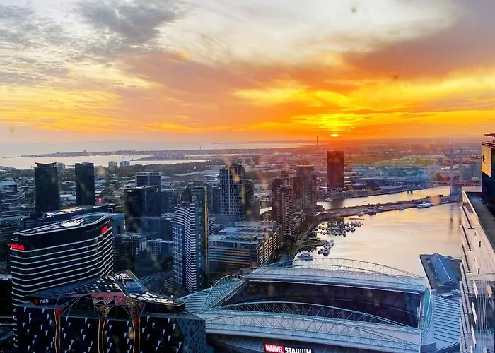 Melbourne Cbd Apt With Free Car Park Ocean View