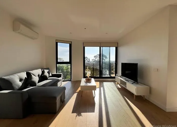 1 Bed Apartment In Essendon