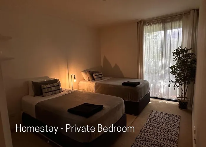 Homestay - Yarra River Boulevard - Private Room