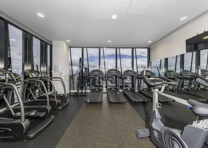 Cbd Skyline 2 Bedroom Apartment