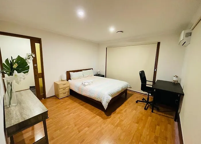4Br Richmond Townhouse - Free Wifi-Parking-Netflix