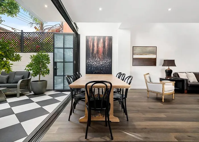 \'Orangerie\' A Stunning Shoe Factory Conversion
