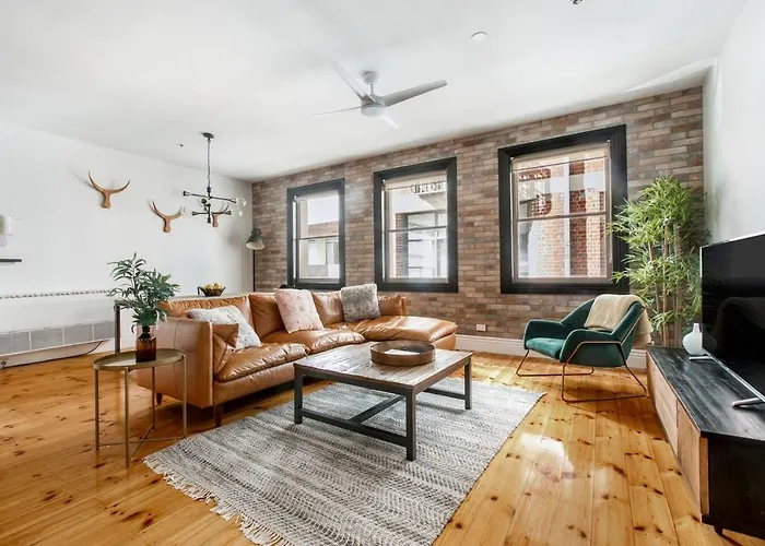 Heritage Charm In Melbourne\'S Heart With Rooftop
