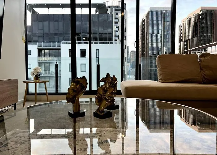 Exclusive 2 Bed Pad With Views