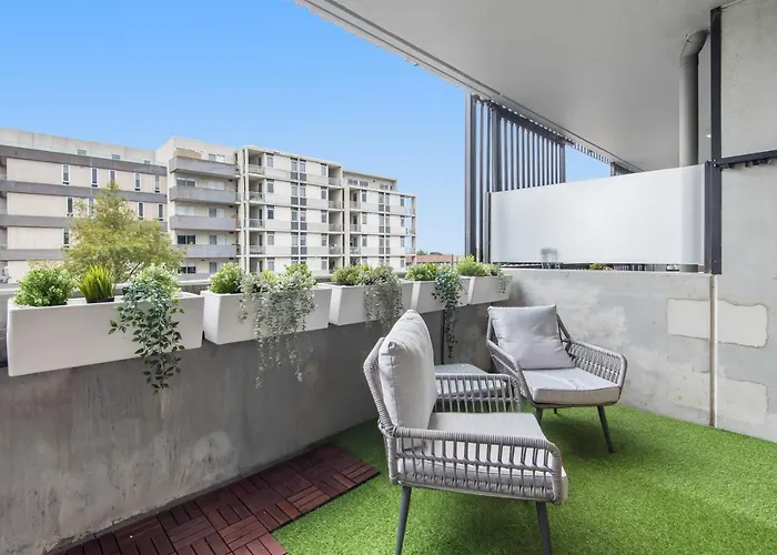 Preston - Entire Unit With 2 Beds 2 Baths