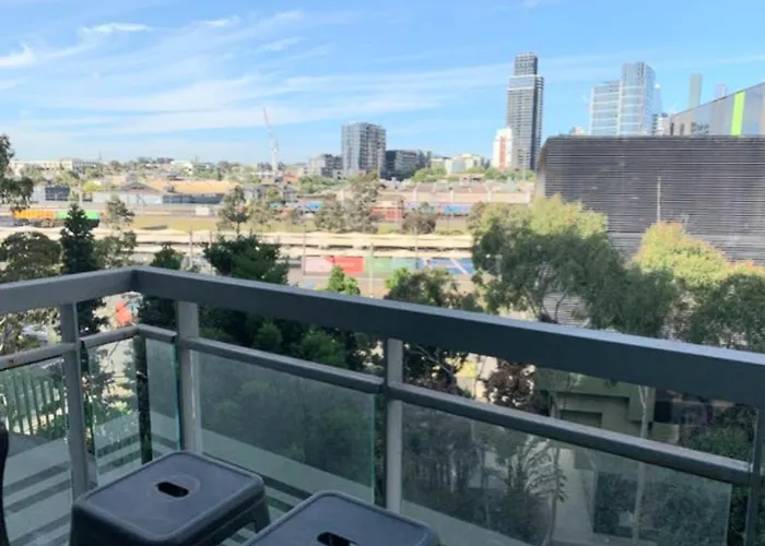 Harbour Apartment - Docklands