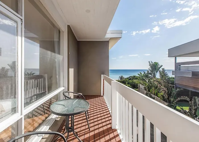 Beyond The Blue - Beachfront Beauty On Your Doorstep