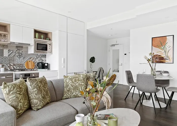 Modern Elegance Caulfield North