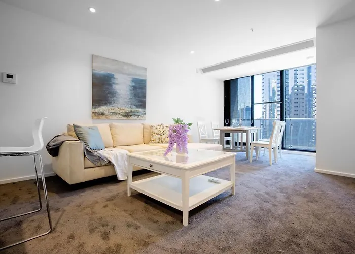South Bank 2 Bedroom Apartment With 1 Parking