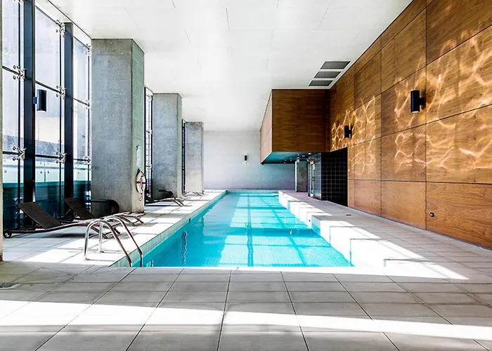 Stylish 2Br Apt Next To Southern Cross City Views