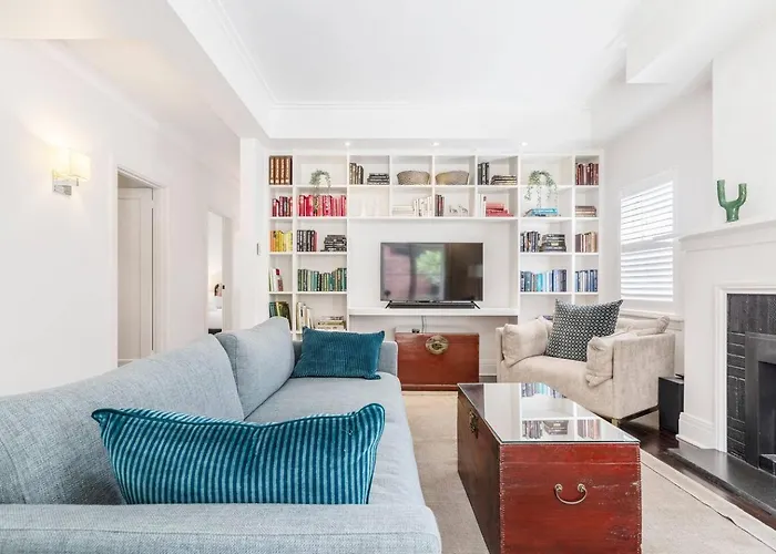 The Chatsworth Collection - A Contemporary Triplex