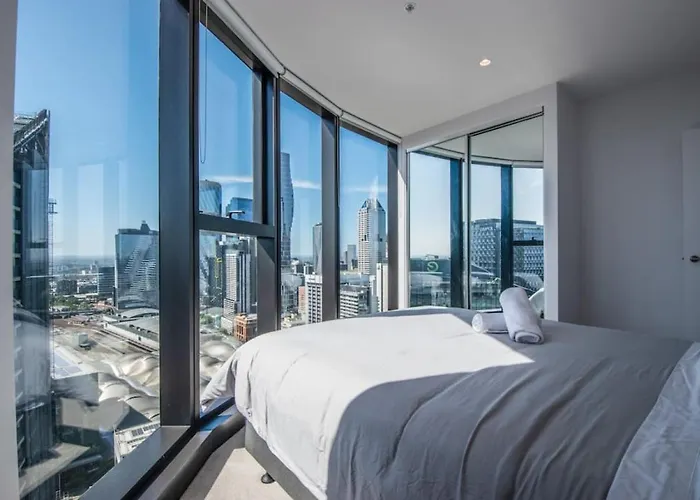 811D High Rise Abnb-Style 2Br Apt With City View Free Parking